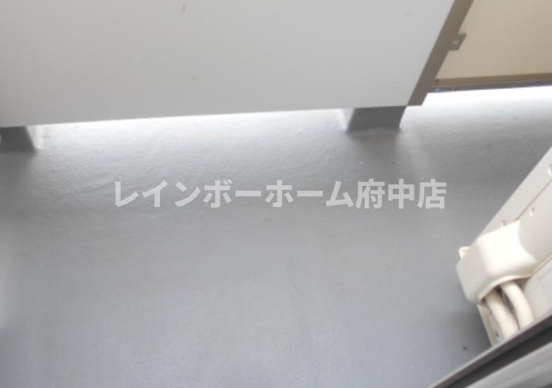 カインドネス京王堀之内のバルコニー
