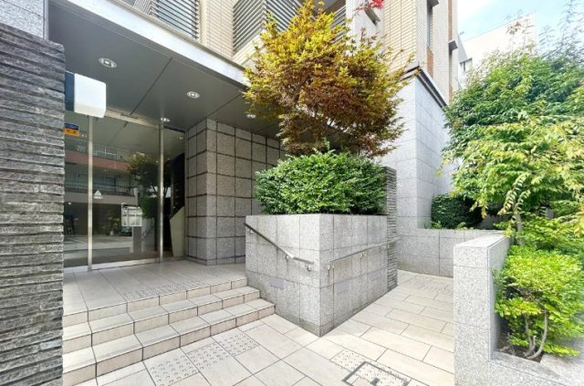 【エントランス】 | グラーサ神楽坂