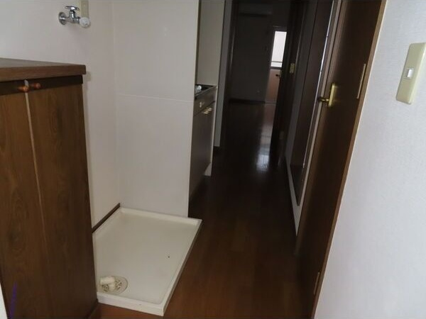 パークサイド杁ヶ池の玄関