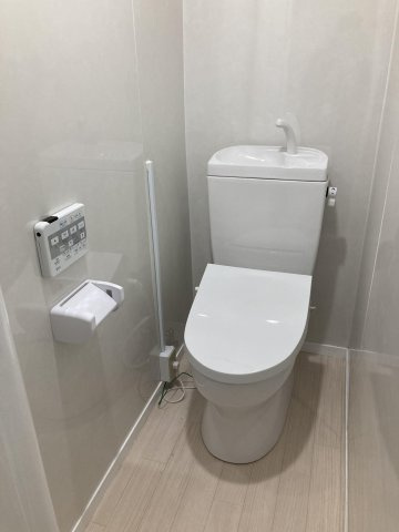 アミティエ小頭町のトイレ|シンプルで使いやすいトイレです※別号室のお写真になります。