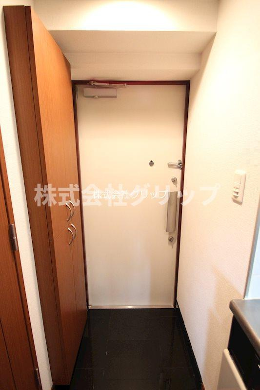 グリフィン横浜・戸部駅前の玄関