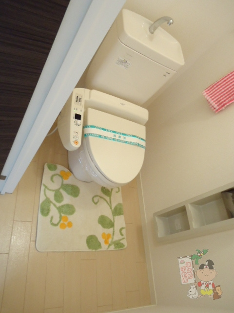 コンフォートリンナ１番館のトイレ