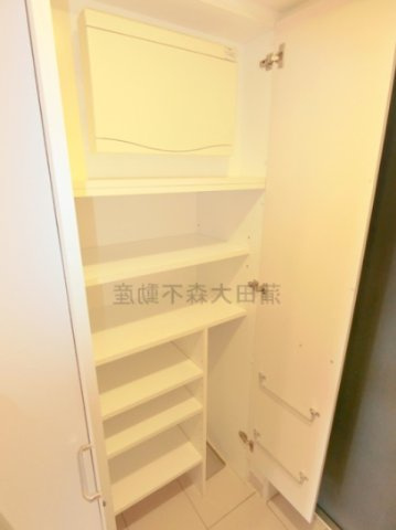 コスモリード西馬込の収納|玄関　シューズBOX