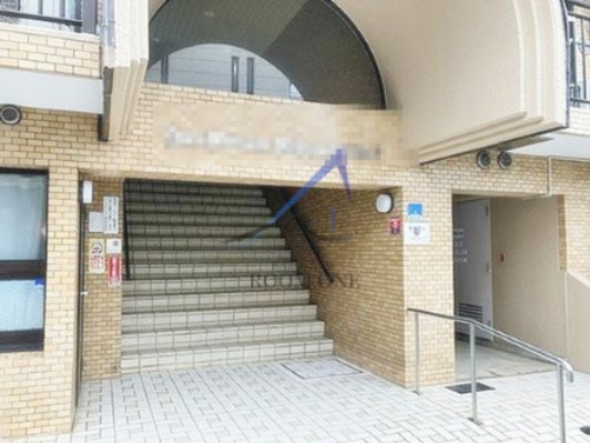 ライオンズマンション宮崎台第３のエントランス|エントランスです。