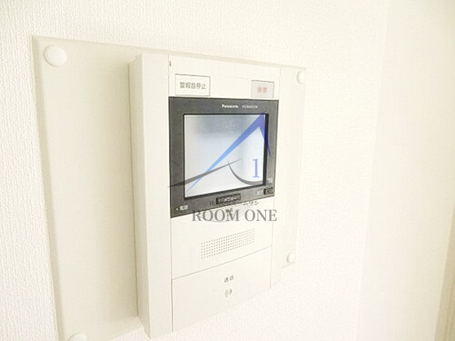 ライオンズマンション宮崎台第３のセキュリティ|モニター付きインターホンです。