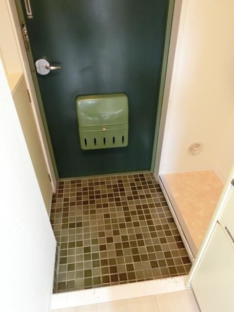 パールシティ小石川の玄関