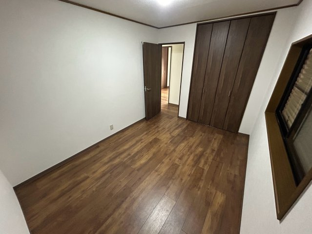 【洋室】 | 中野町3丁目戸建