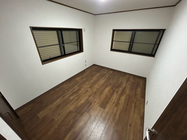 【洋室】 | 中野町3丁目戸建