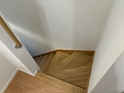 ラークティアラのその他