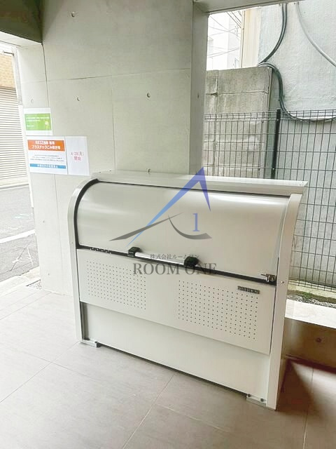 ＲＥＩＺ浅草のその他共用部分|敷地内ゴミ置き場です。