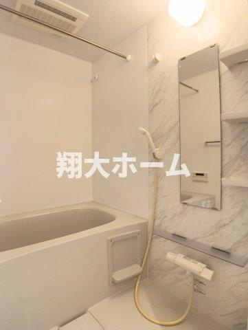 エルフォルテ東日暮里の浴室