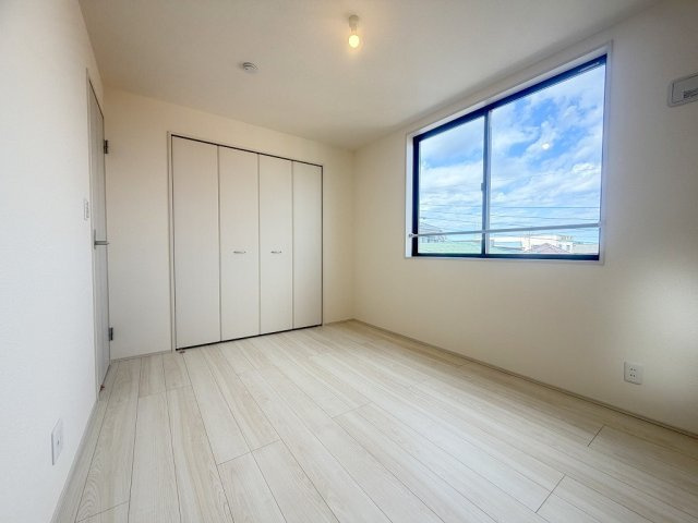 三郷市栄1丁目　新築戸建　全1棟の洋室|同施工会社の参考写真になります。