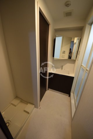ES北浜の洗面所|ES北浜（イーエス北浜）　洗面脱衣所