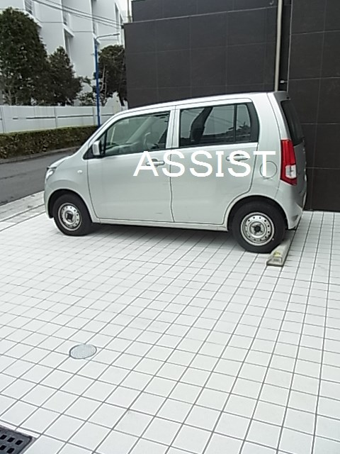 ジェノヴィア中野野方グリーンヴェールの駐車場