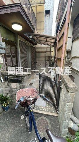 【エントランス】 | 中石切町5丁目貸家