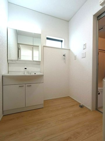 三郷市　彦糸1丁目　新築戸建　全7棟の洗面所|コンパクトで使いやすい洗面所