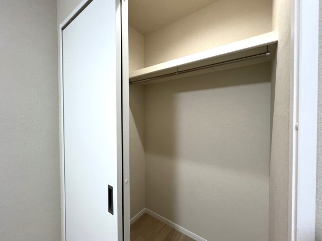 駅が近い・イオンが近い・小学校も近い・役所も近い・管理体制◎・リフォーム済・ペット飼育可◎これ以上言わなくてももうわかりますよね？ネガティブポイントがないってこと！な『パークシティ横濱Ａ棟』リフォームの収納|十分な収納スペースがあります