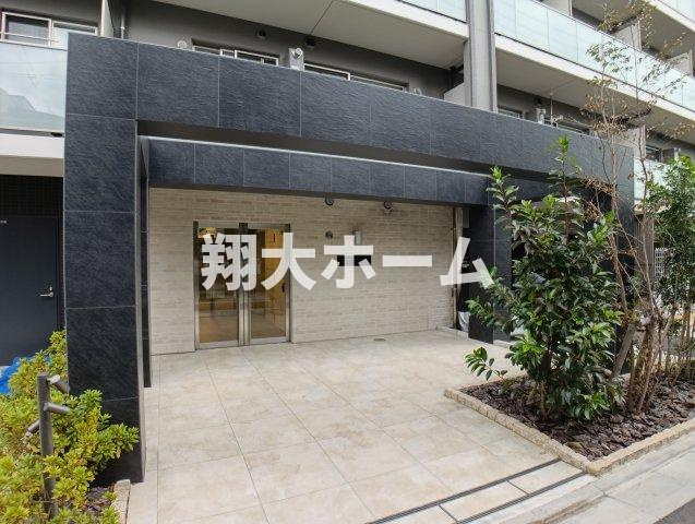 エルフォルテ東日暮里のエントランス