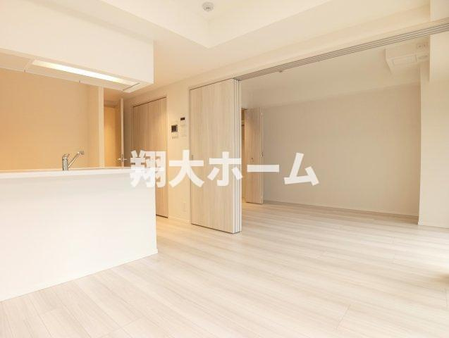 エルフォルテ東日暮里の居間・リビング