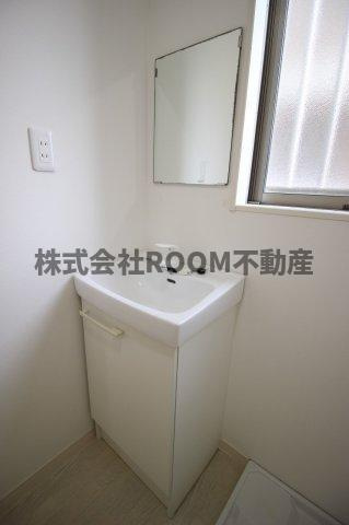 シークレットベースの独立洗面台|独立洗面台で身支度をすべて済ませてしまいましょう