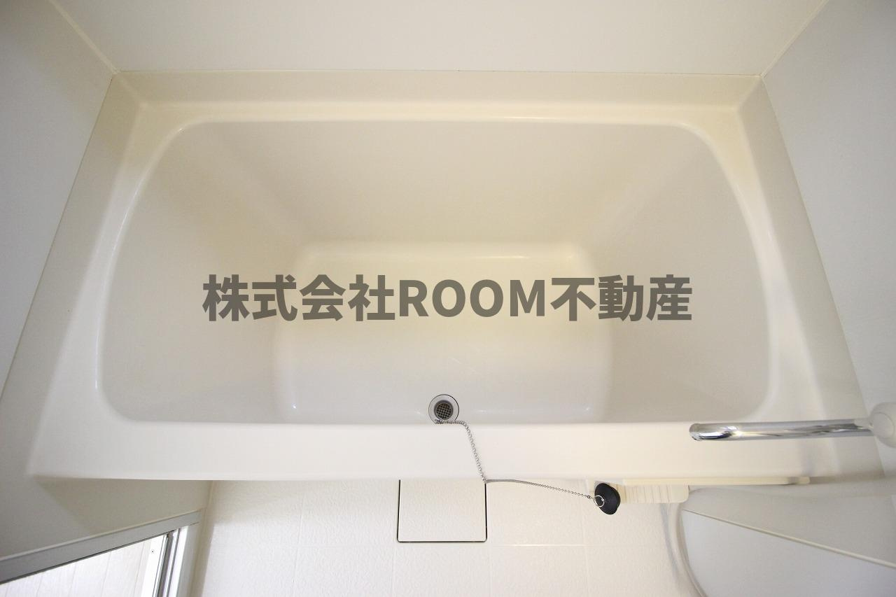 シークレットベースの浴室|落ち着いた空間のお風呂です