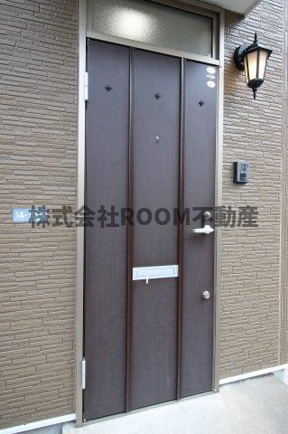 シークレットベースの玄関|シンプルで使いやすい玄関です