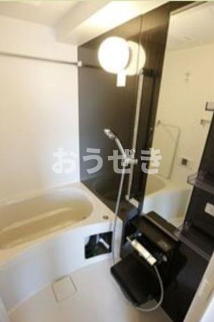 コンシェリア門前仲町ＣＲＯＳＳＩＡの浴室