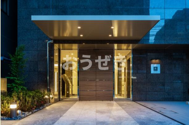 コンシェリア門前仲町ＣＲＯＳＳＩＡのエントランス