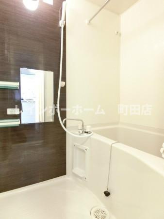 リブリ・ブランドール湘南台※初期費用分割あと払いサービス利用可能物件の浴室