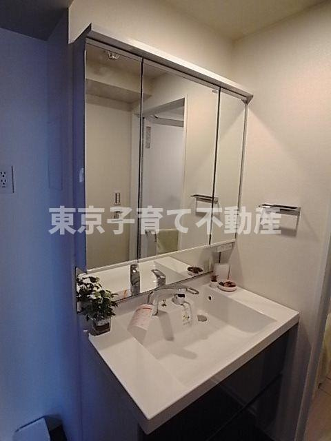 アドレス千石の独立洗面台