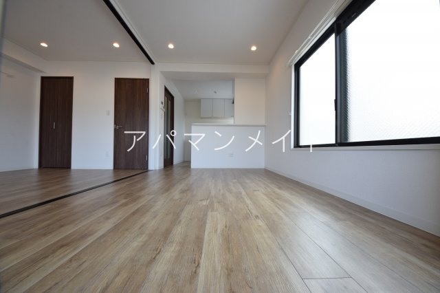 【居間・リビング】 | セーフズマンション | ゆったり過ごせるリビングです