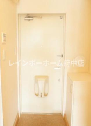 ラ・セルジュ白糸台の玄関