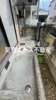 【エントランス】 | 宝町貸家