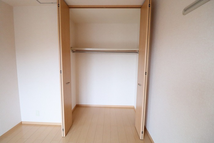 プランドールロッジ ＡＢの収納|クローゼット