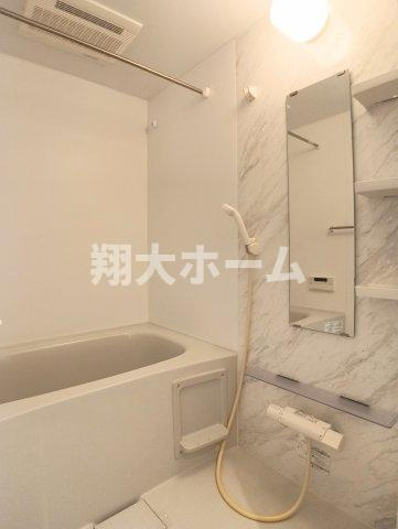エルフォルテ東日暮里の浴室