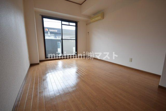 グリーンスクエアの居間・リビング