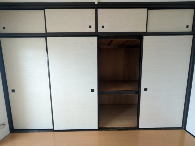 渦ヶ森コーポ6号館の収納