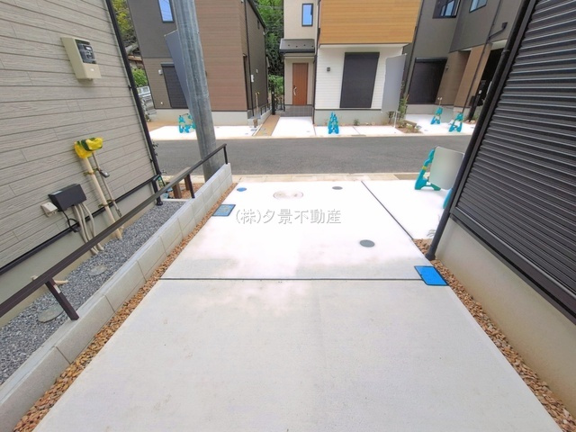《仲介手数料無料》緑区大字三室2083-4新築一戸建てコンフォートヒルズ13期