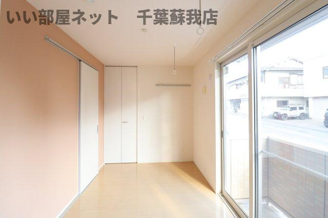 ピースランドの洋室|広々とした洋室です