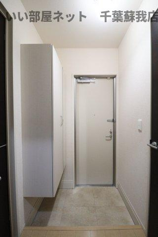 ピースランドの玄関|明るい玄関です