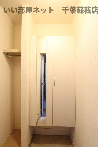 ピースランドの玄関|シューズボックス