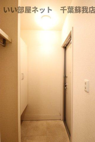 ピースランドの玄関|収納もある玄関です