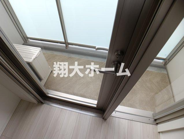エルフォルテ東日暮里のバルコニー