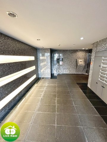 フュージョナル本所アーリアのロビー