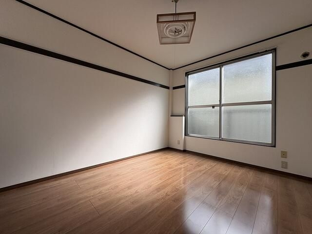 角重マンションの居間・リビング
