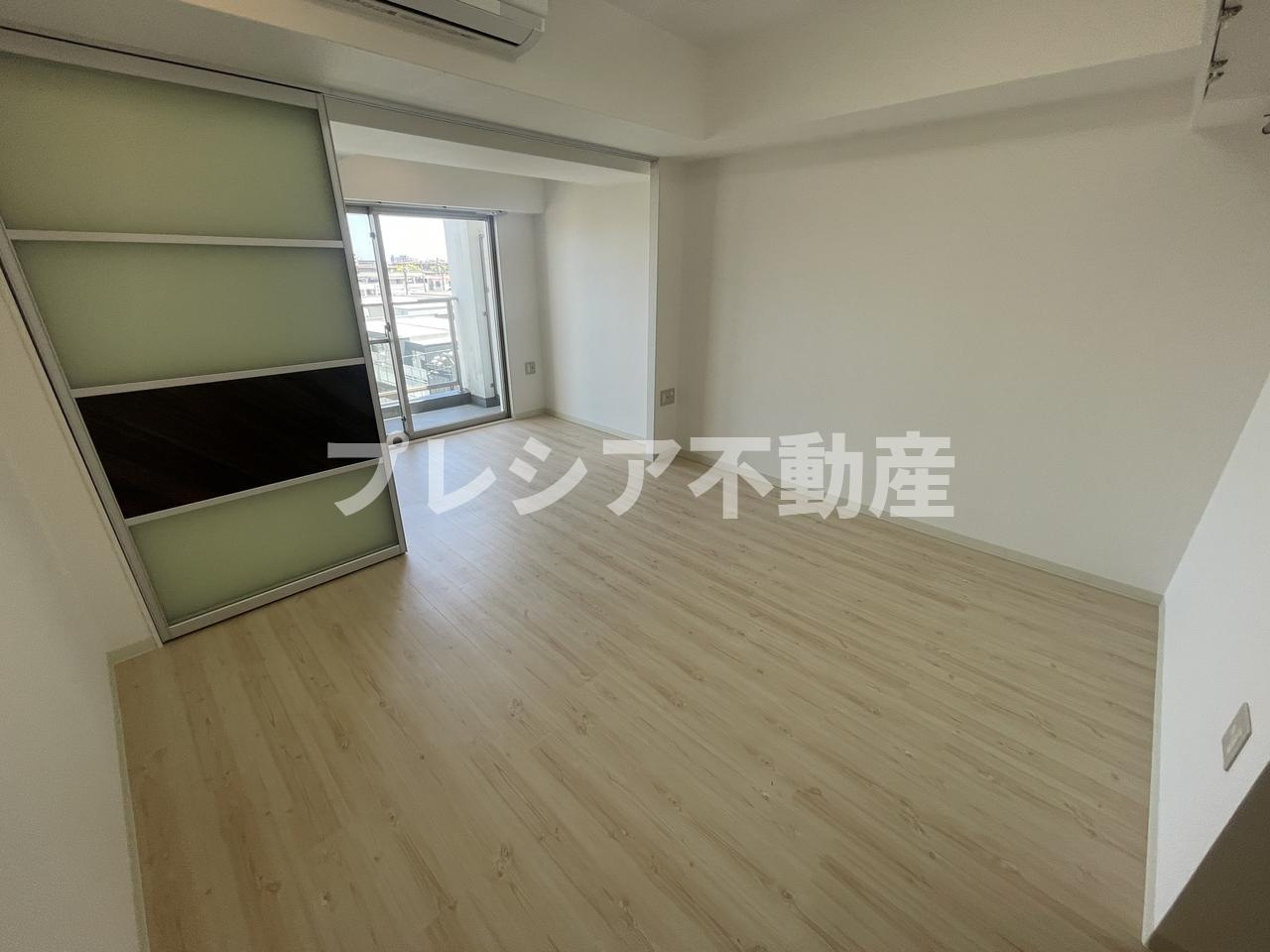 セレニテ甲子園Ⅰの居間・リビング
