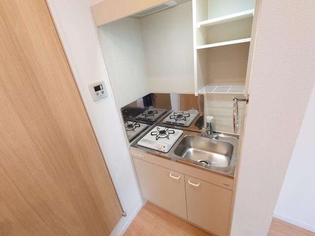 ヒューゲルハイム三軒茶屋のキッチン|お料理しやすいキッチンです