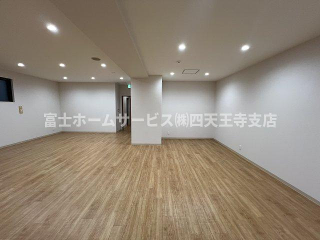 大阪市中央区石町１丁目の店舗事務所の内装