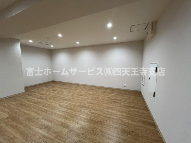 大阪市中央区石町１丁目の店舗事務所の内装