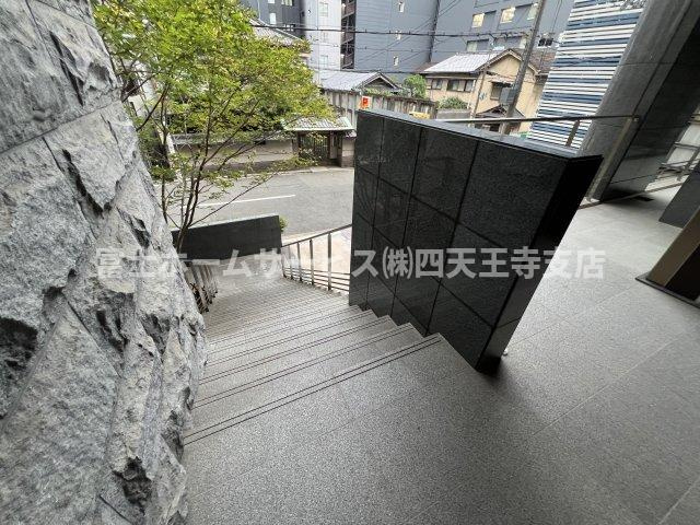 大阪市中央区石町１丁目の店舗事務所のロビー